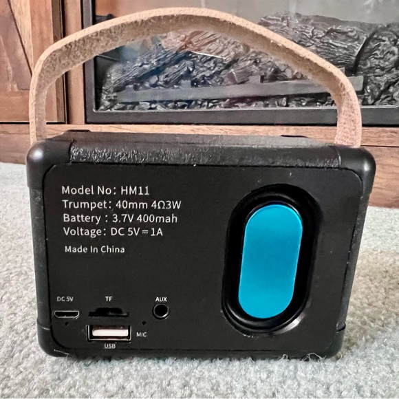 Retro Bluetooth Speaker, Vintage Decor - Picture 2 of 7